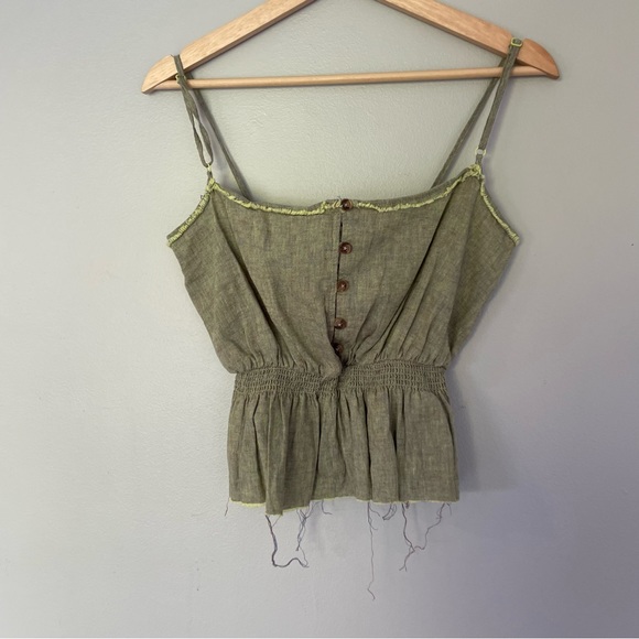 NWT Urban Outfitters Green Raw Edge Tank Top in Size XS - Picture 3 of 9